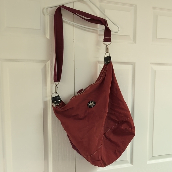 Adidas Vintage Red Bag Nylon - Picture 4 of 8